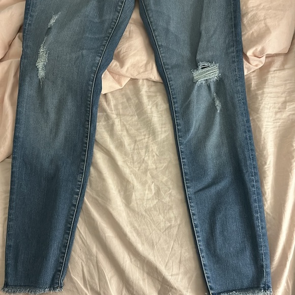 Universal thread size 6 light wash - Picture 2 of 2